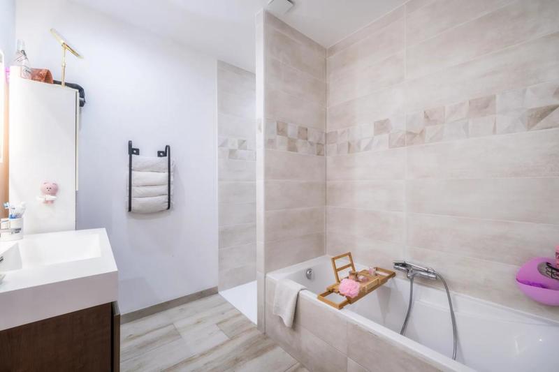 Maison - 140 m² - 7 pièces