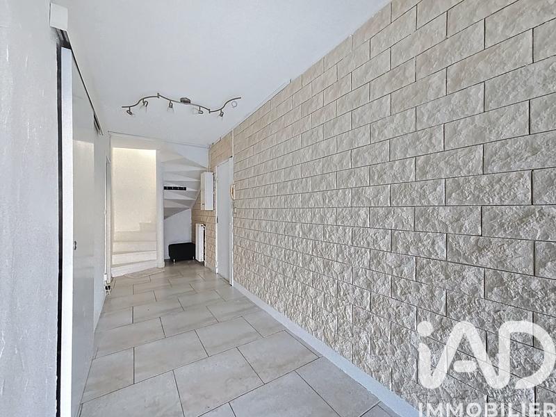 Duplex - 92 m² - 4 pièces