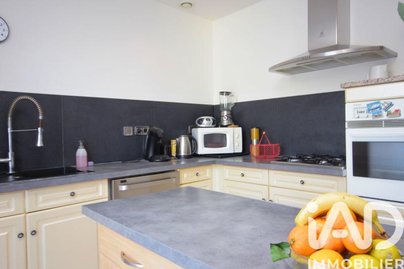 Maison - 90 m² - 5 pièces