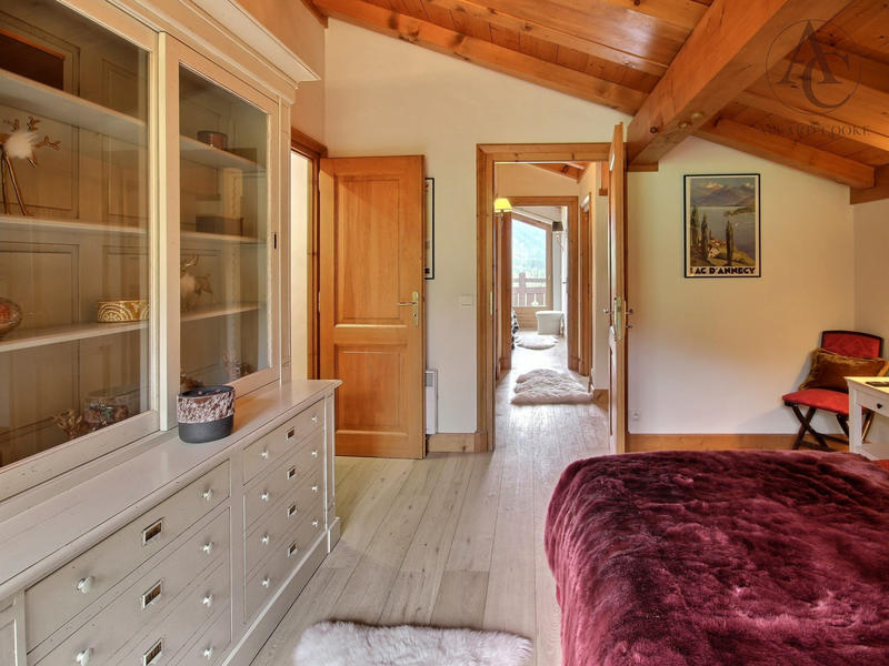 Appartement - 111 m² - 4 pièces