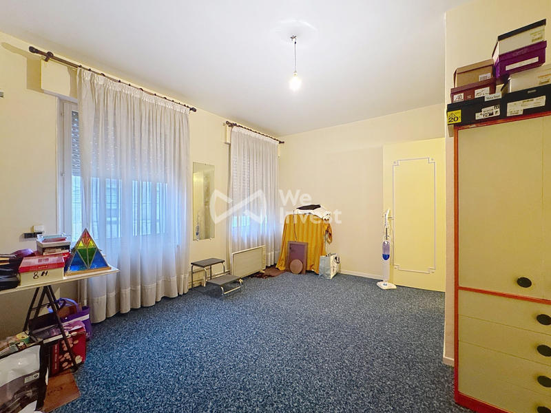 Maison - 204 m² - 10 pièces