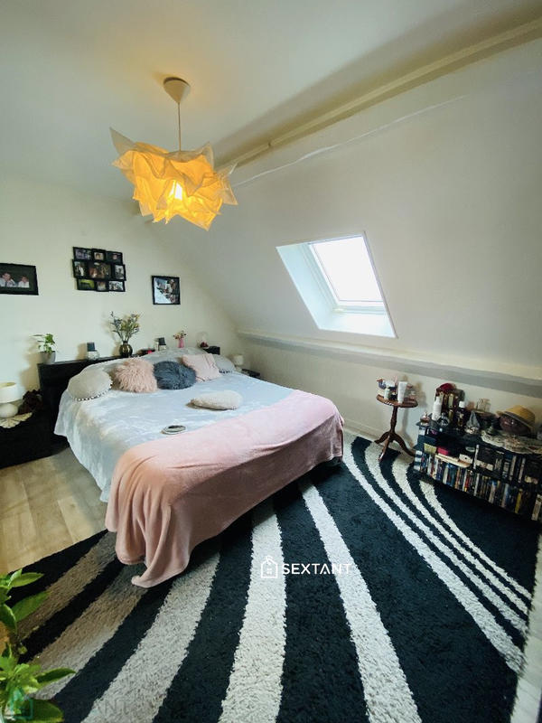 Maison - 95 m² - 5 pièces