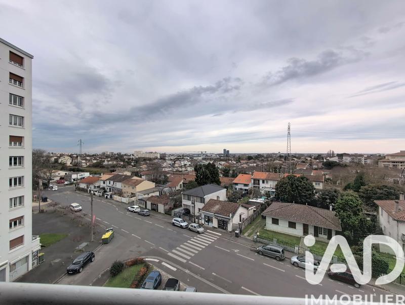 Appartement - 70 m² - 4 pièces