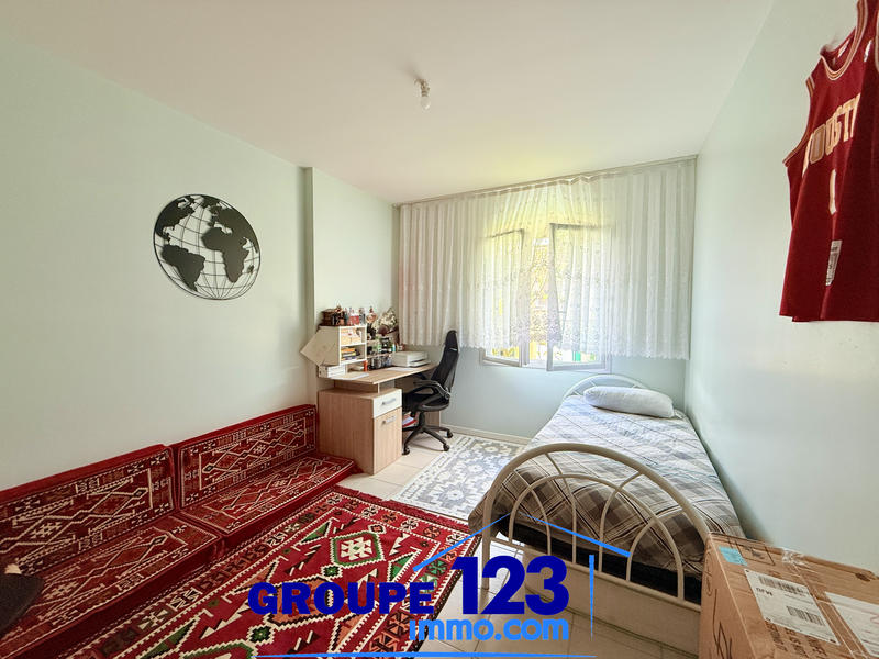 Maison - 99 m² - 4 pièces