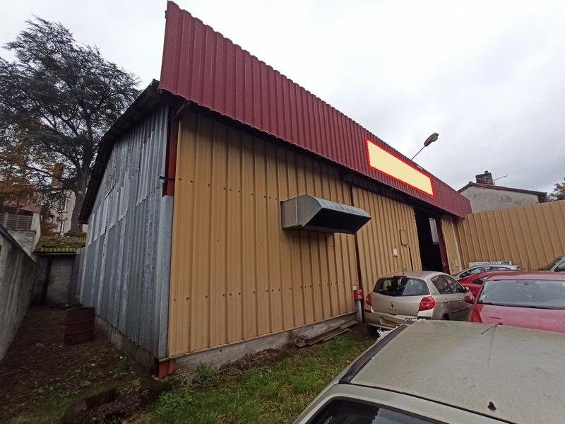 Local commercial - 615 m²