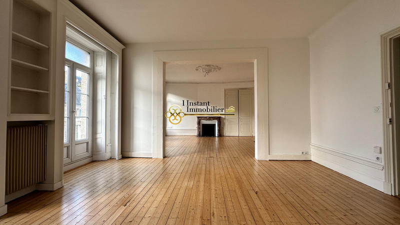 Appartement - 190 m² - 7 pièces