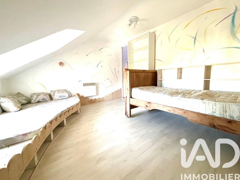 Maison - 130 m² - 7 pièces