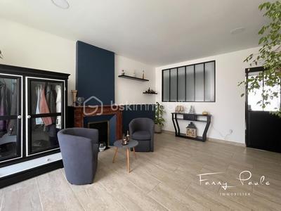 Maison - 260 m² - 7 pièces