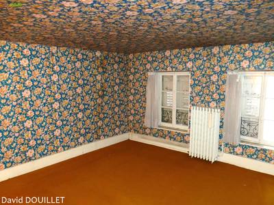 Maison - 245 m² - 14 pièces