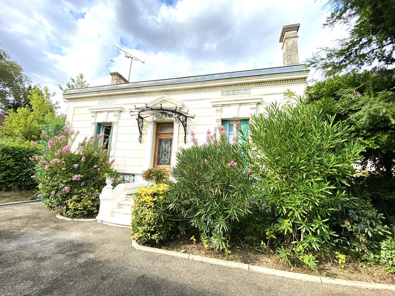 Maison - 145 m² - 6 pièces