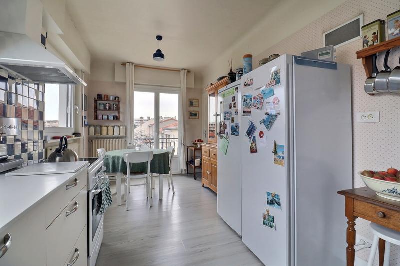 Maison traditionnelle - 140 m² - 7 pièces