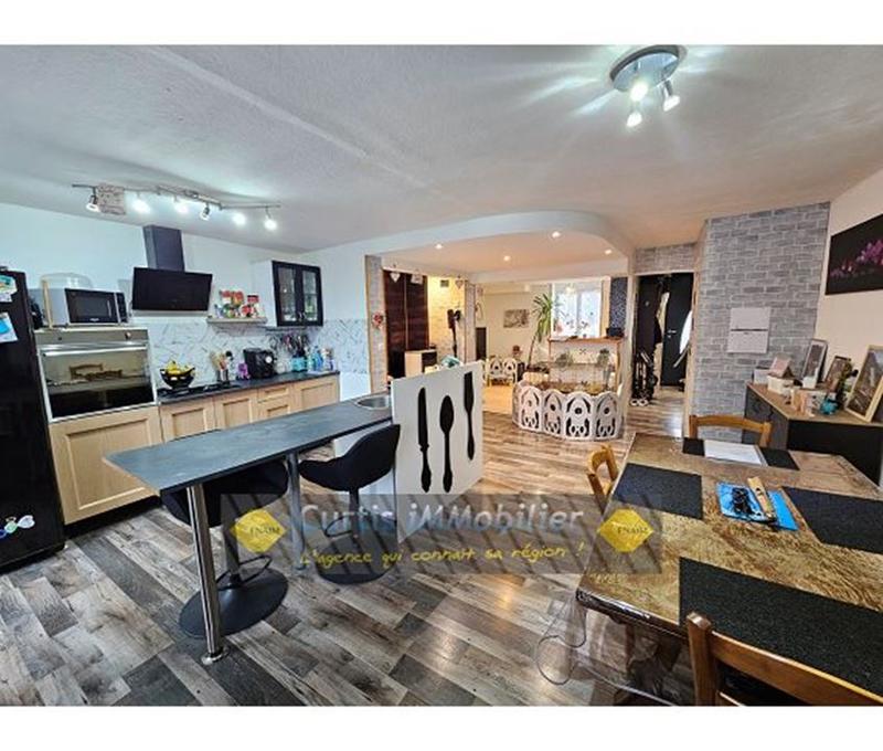 Maison - 82 m² - 4 pièces