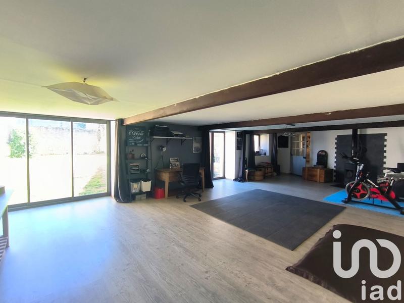 Maison - 326 m² - 9 pièces