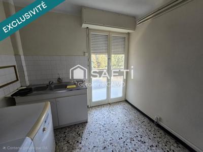 Appartement - 81 m² - 4 pièces