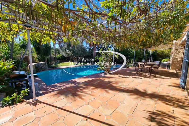 Villa - 168 m² - 7 pièces