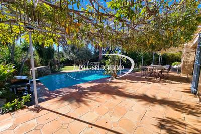 Villa - 168 m² - 7 pièces