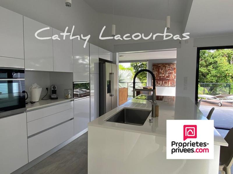 Villa - 195 m² - 7 pièces