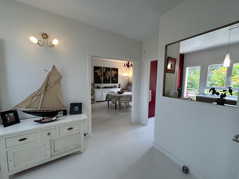 Maison - 122 m² - 6 pièces