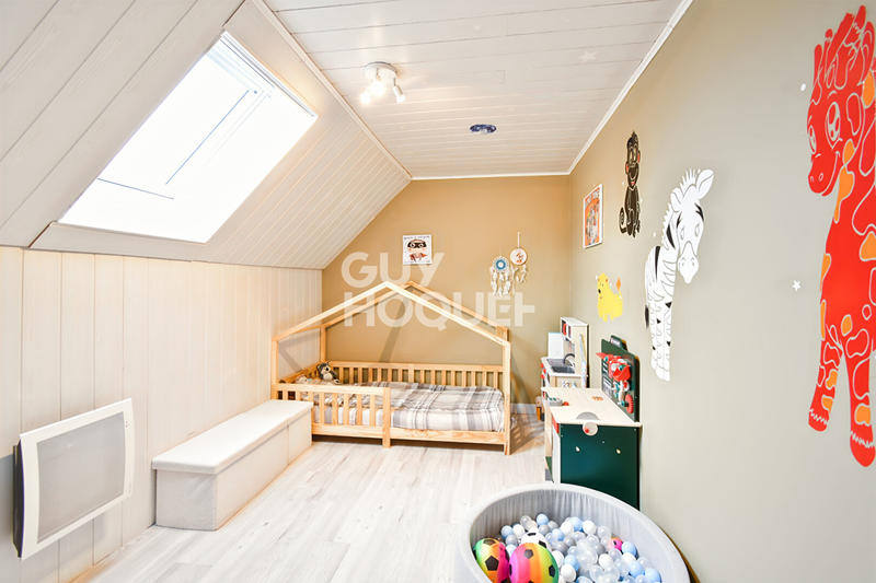 Maison - 96 m² - 4 pièces