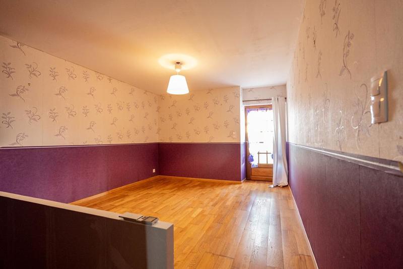 Maison - 200 m² - 9 pièces