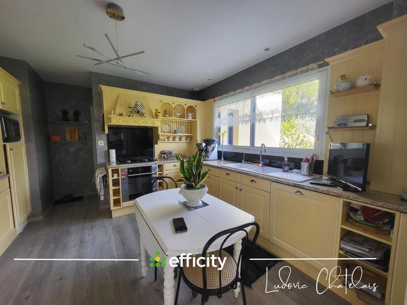 Maison - 172 m² - 5 pièces