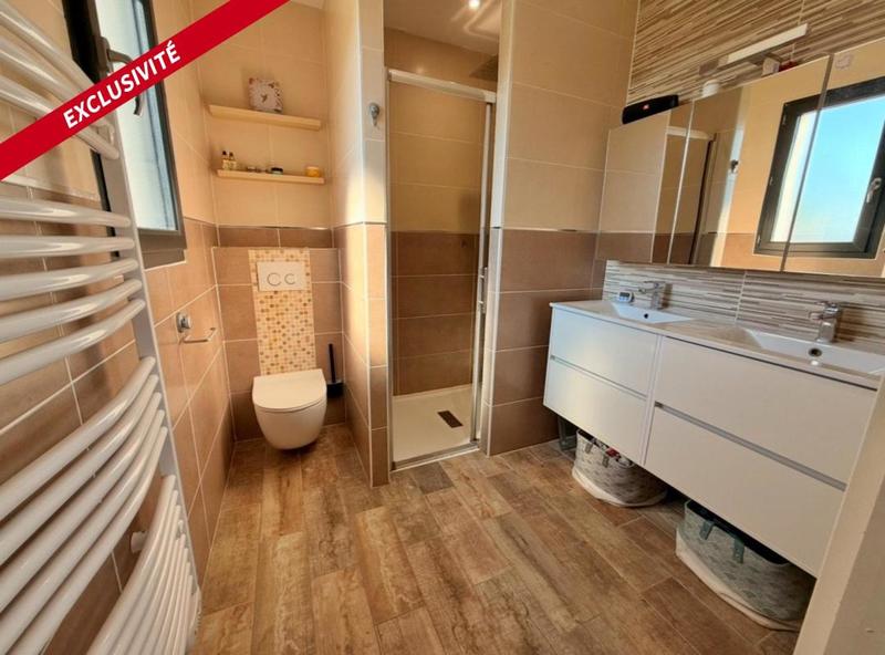 Maison - 110 m² - 5 pièces