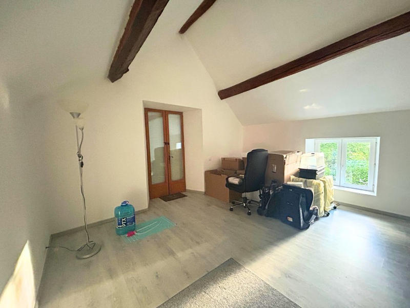 Maison - 185 m² - 6 pièces