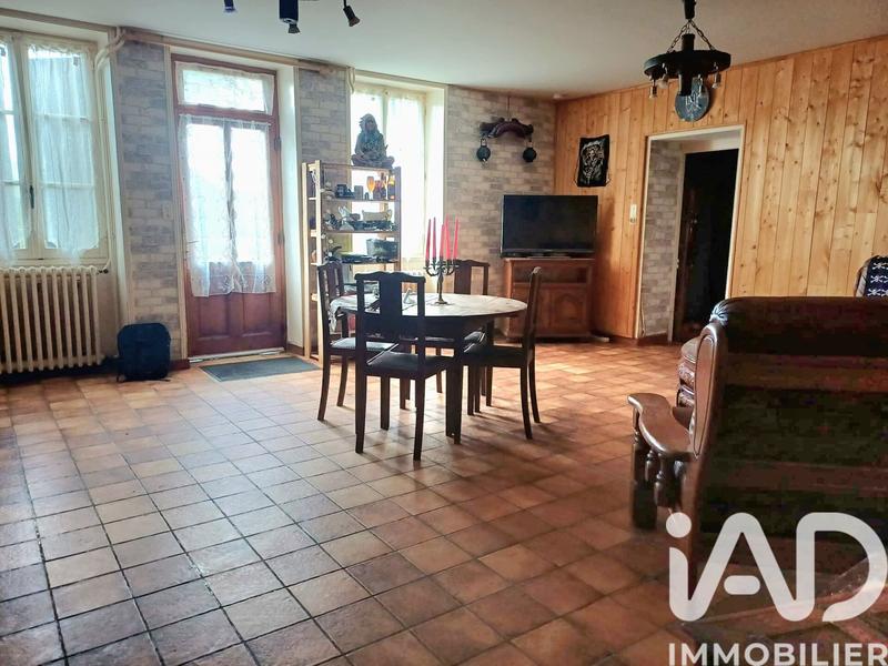 Maison - 99 m² - 4 pièces