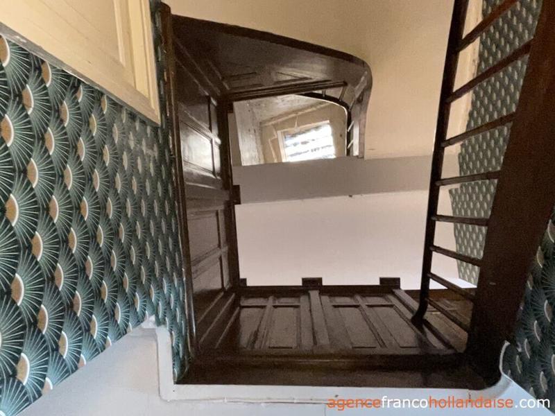 Maison chambre d'hôtes - 285 m² - 8 pièces