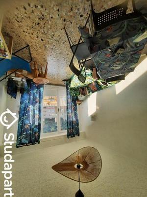 Chambre - 12 m² - 1 pièce