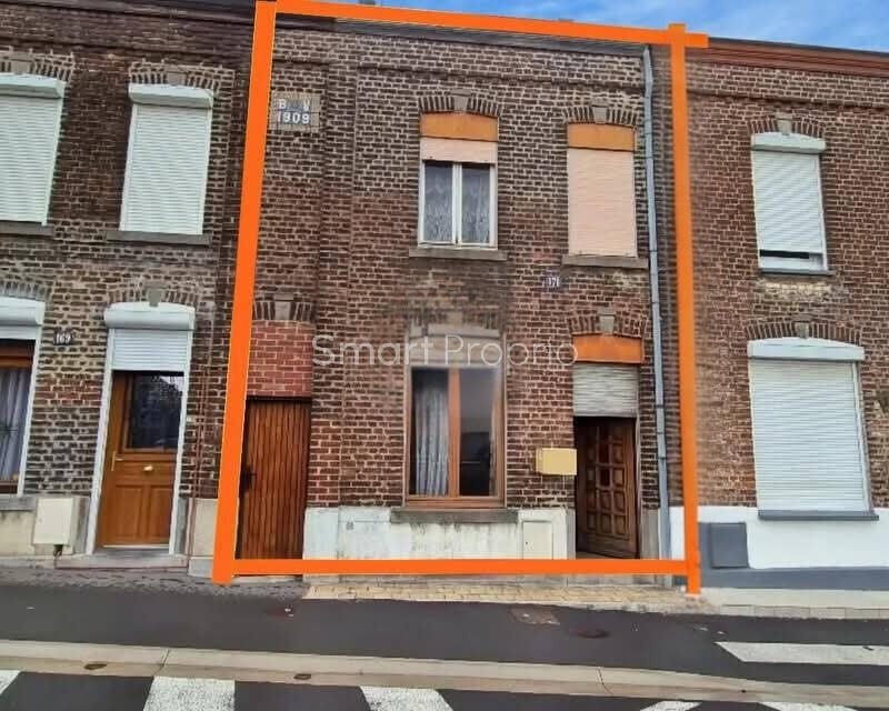 Maison - 80 m² - 4 pièces