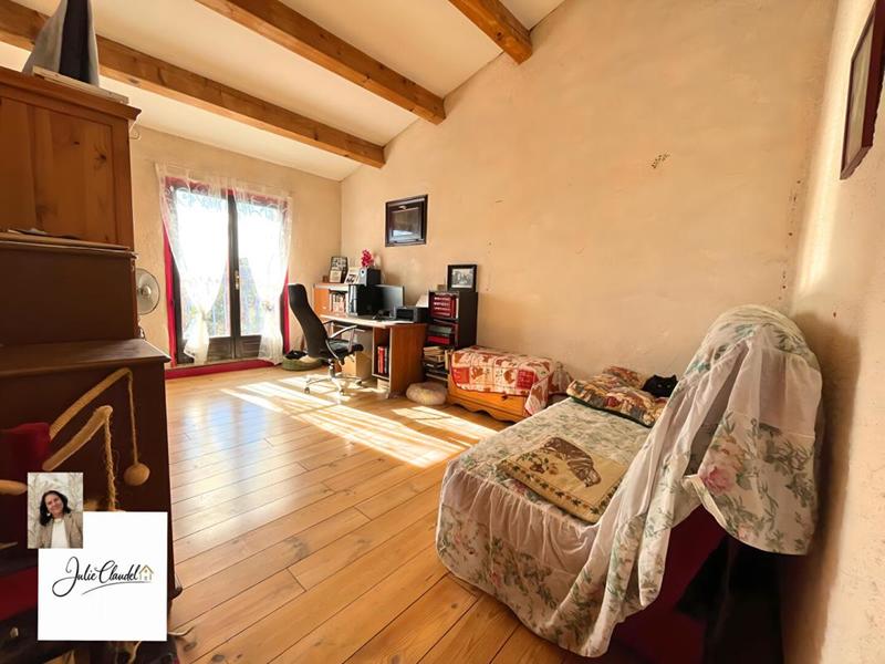 Maison - 170 m² - 5 pièces