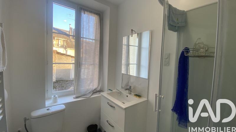 Studio - 25 m² - 1 pièce