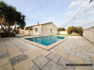 Maison - 93 m² - 4 pièces