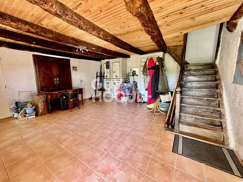 Maison - 252 m² - 8 pièces