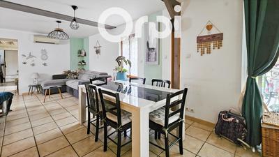 Maison - 111 m² - 4 pièces