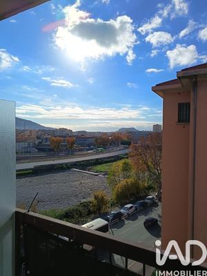 Appartement - 58 m² - 3 pièces