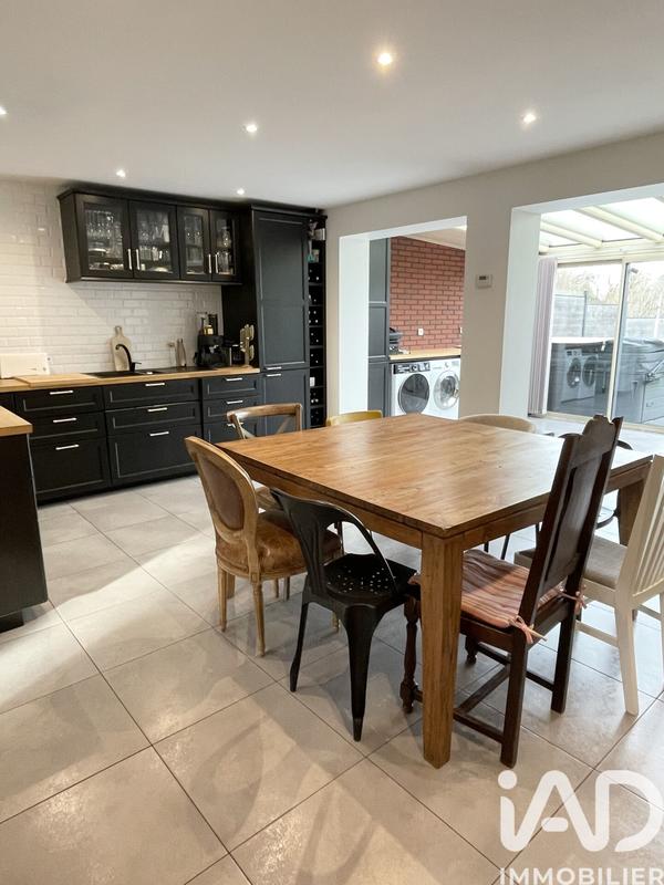 Maison - 94 m² - 4 pièces