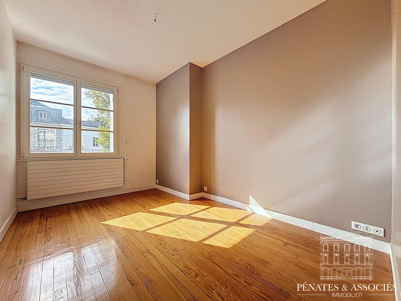 Maison contemporaine - 200 m² - 6 pièces