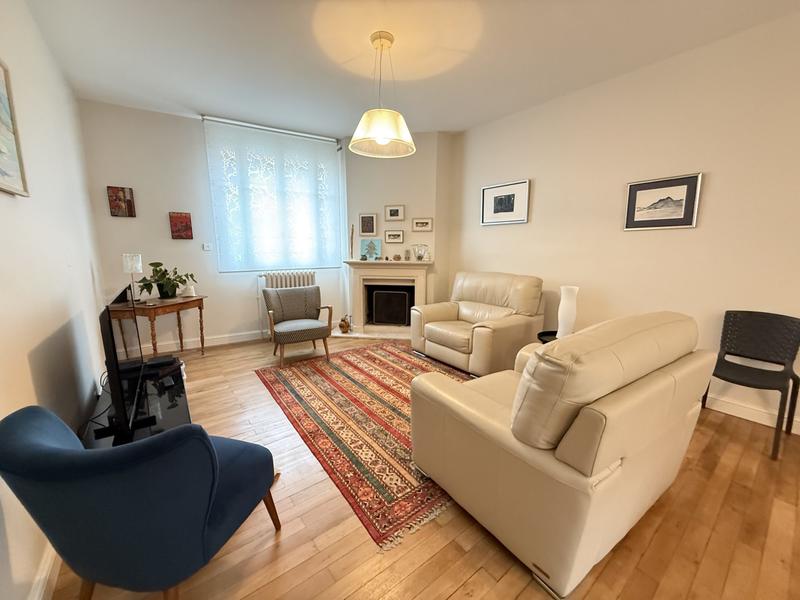 Maison ancienne - 140 m² - 5 pièces