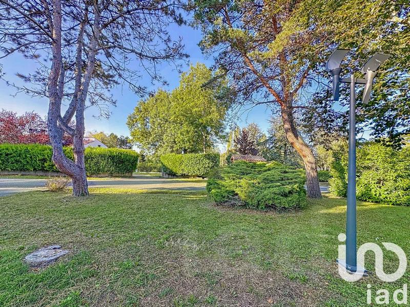 Maison - 245 m² - 7 pièces