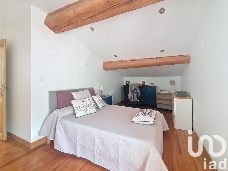 Maison - 182 m² - 7 pièces