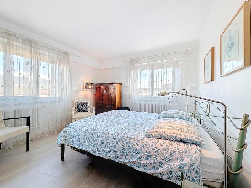 Appartement - 86 m² - 4 pièces