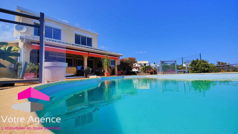 Villa - 180 m² - 5 pièces