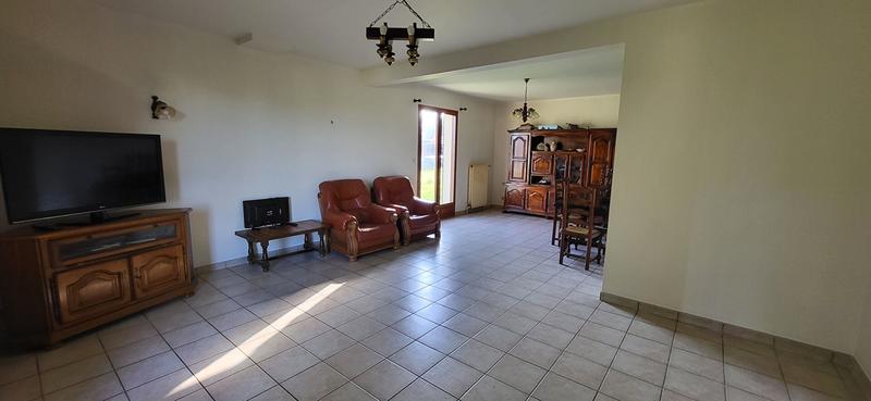 Maison - 211 m² - 6 pièces