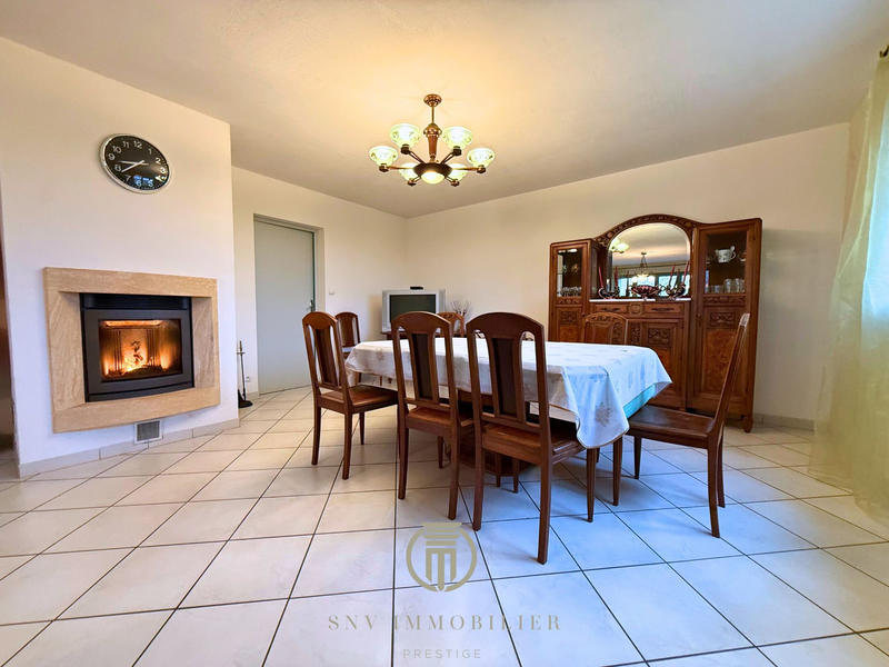 Maison - 140 m² - 5 pièces