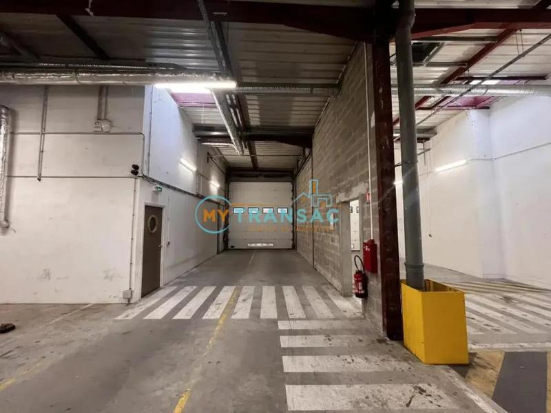 Local d'activités - 1 730 m²