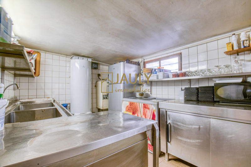 Fonds de commerce - Hôtellerie / Restauration - 420 m²