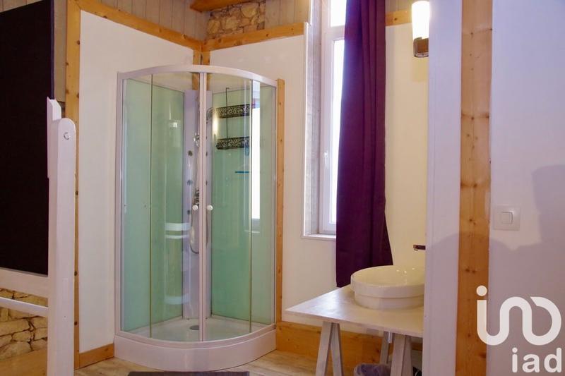 Maison - 338 m² - 14 pièces