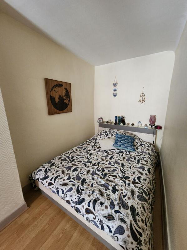 Maison - 185 m² - 9 pièces